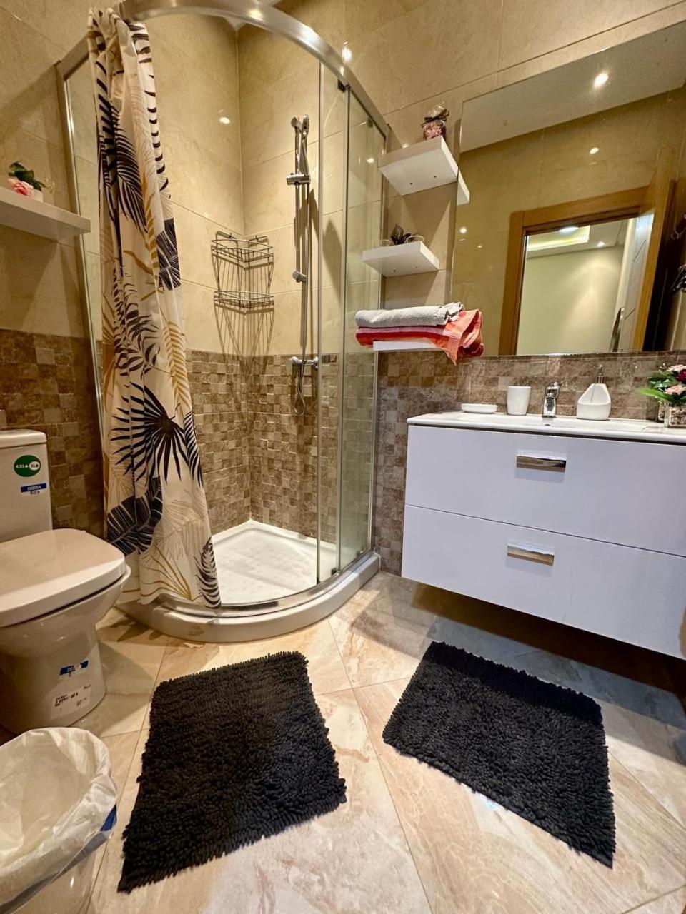 Apparemment De Luxe Vue Piscine Apartment Бузника Екстериор снимка